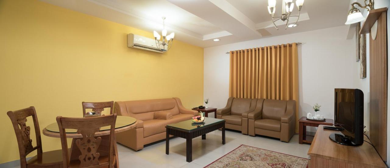 Al Manaf Hotel Suites Masqat Buitenkant foto